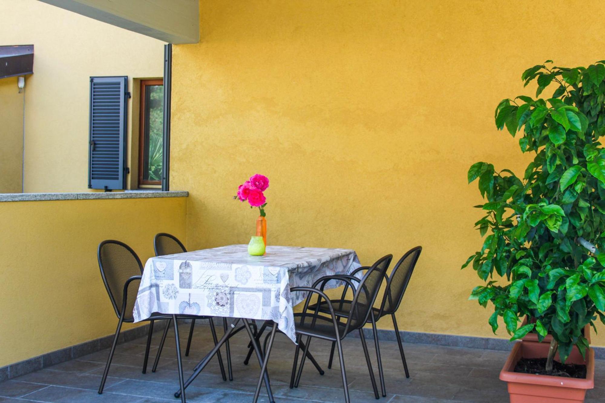 Casa Mirco Apartment Cannobio Exterior photo